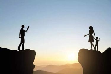 香港離婚證用于內(nèi)地再婚怎么辦理加轉(zhuǎn)遞章公證手續(xù)？