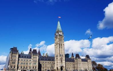 在英國的華人怎么辦理委托書公證認(rèn)證用于國內(nèi)出售房產(chǎn)？