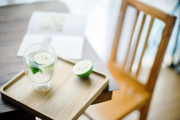 在港離婚的香港人士現(xiàn)要在內(nèi)地銀行貸款怎么辦理婚姻公證？