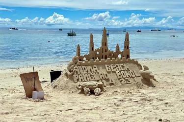 香港人要在內(nèi)地貸款買房和申請(qǐng)減免契稅怎么辦理離異單身未婚聲明書公證呢？