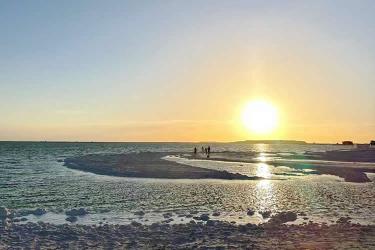 香港人要在越南設(shè)立分公司怎么辦理護(hù)照公證雙認(rèn)證手續(xù)呢？