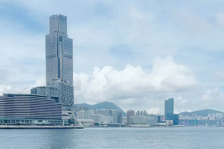 在香港工作的澳門人怎么辦理婚姻及家庭狀況聲明書公證用于在深圳申請(qǐng)減免契稅呢？