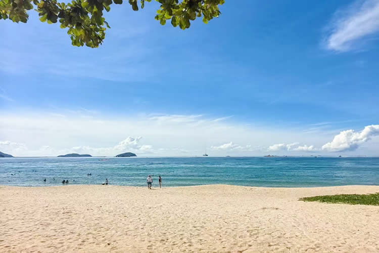 新西蘭籍華人在香港結(jié)婚后更改了姓名要怎么辦理香港結(jié)婚證公證呢？